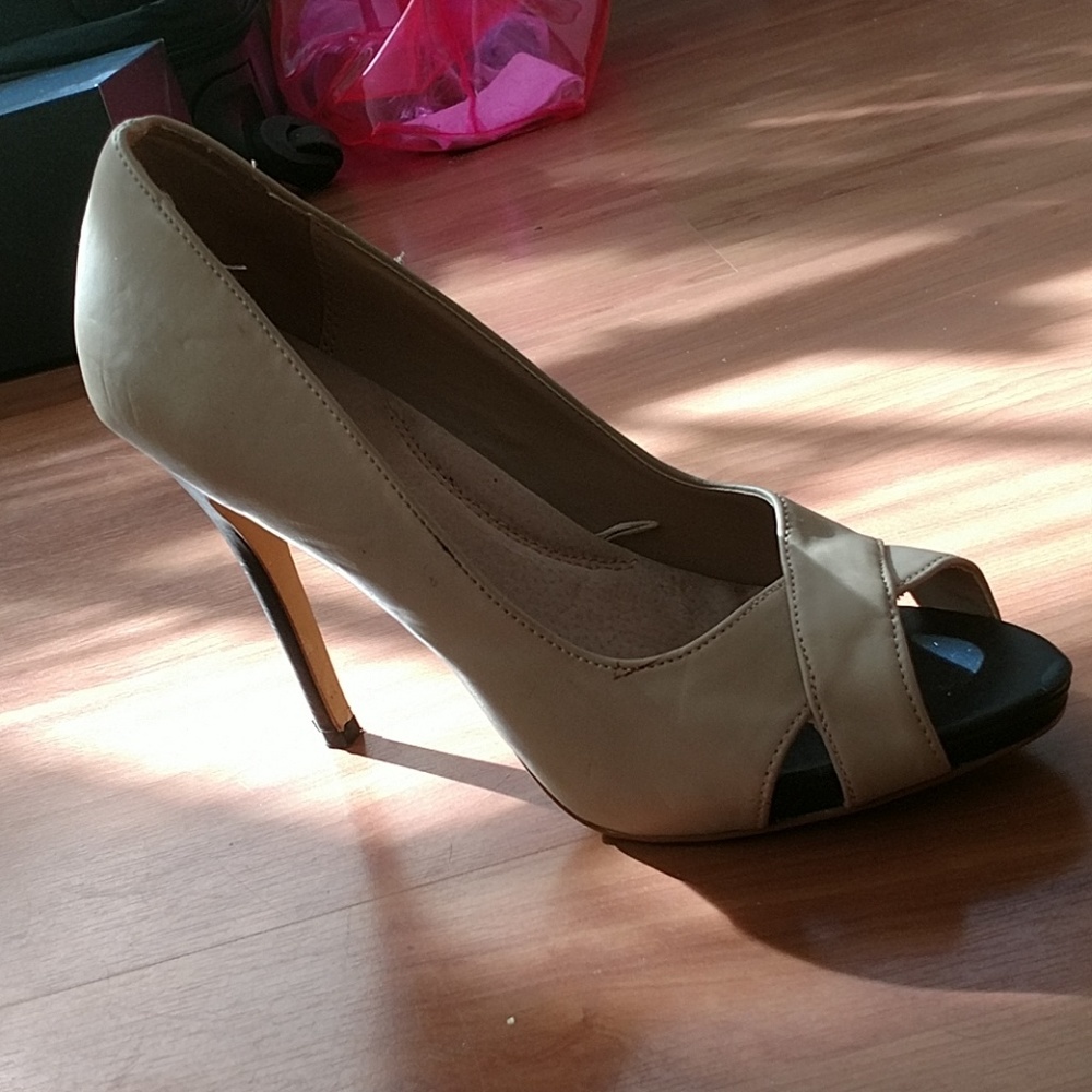 Shoose